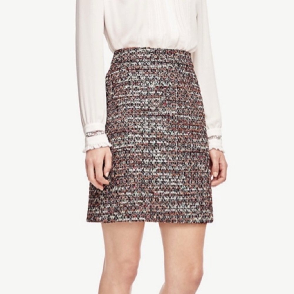Ann Taylor A-line sequin multicolored rainbow tweed skirt size 8